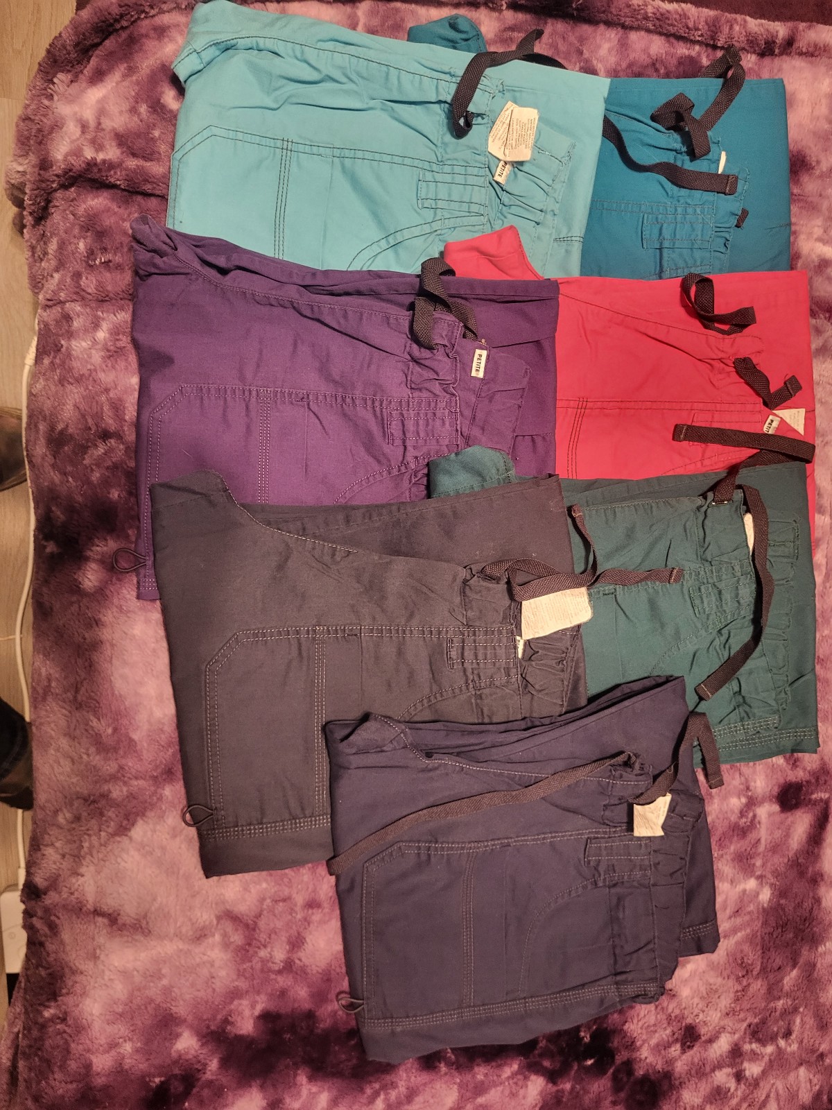 7 pairs of dickies genflex scrubs