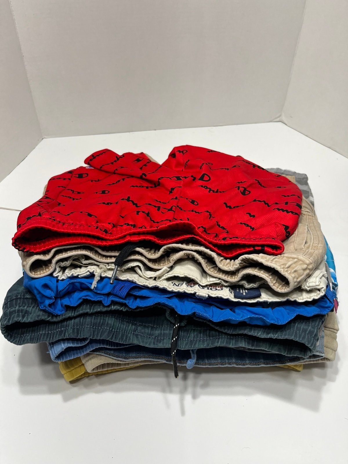 Boys Shorts Bundle 11 Pieces Size 10/12 Champion, Us Polo, Kenneth Cole, Levi’s