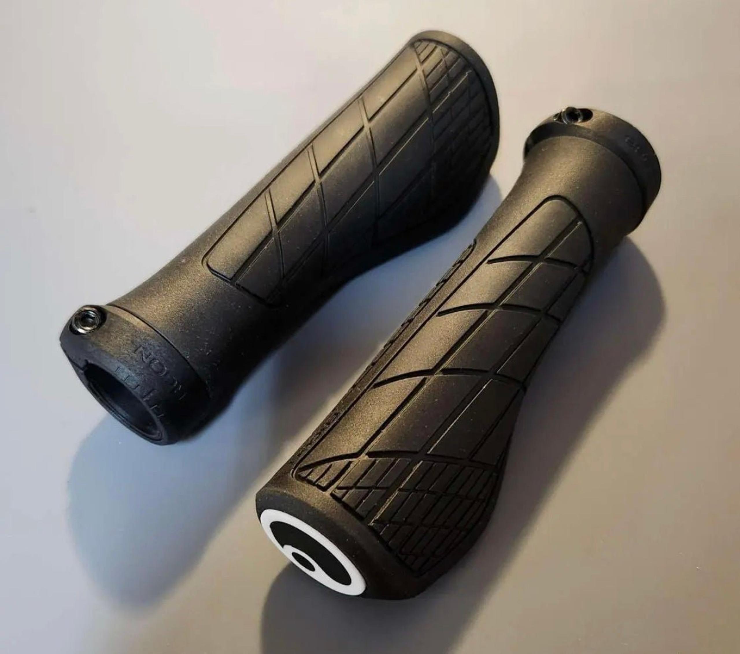 Ergon GA3 Lock-On Handlebar Grips Bike #mountain agt Brompton brooks saddle