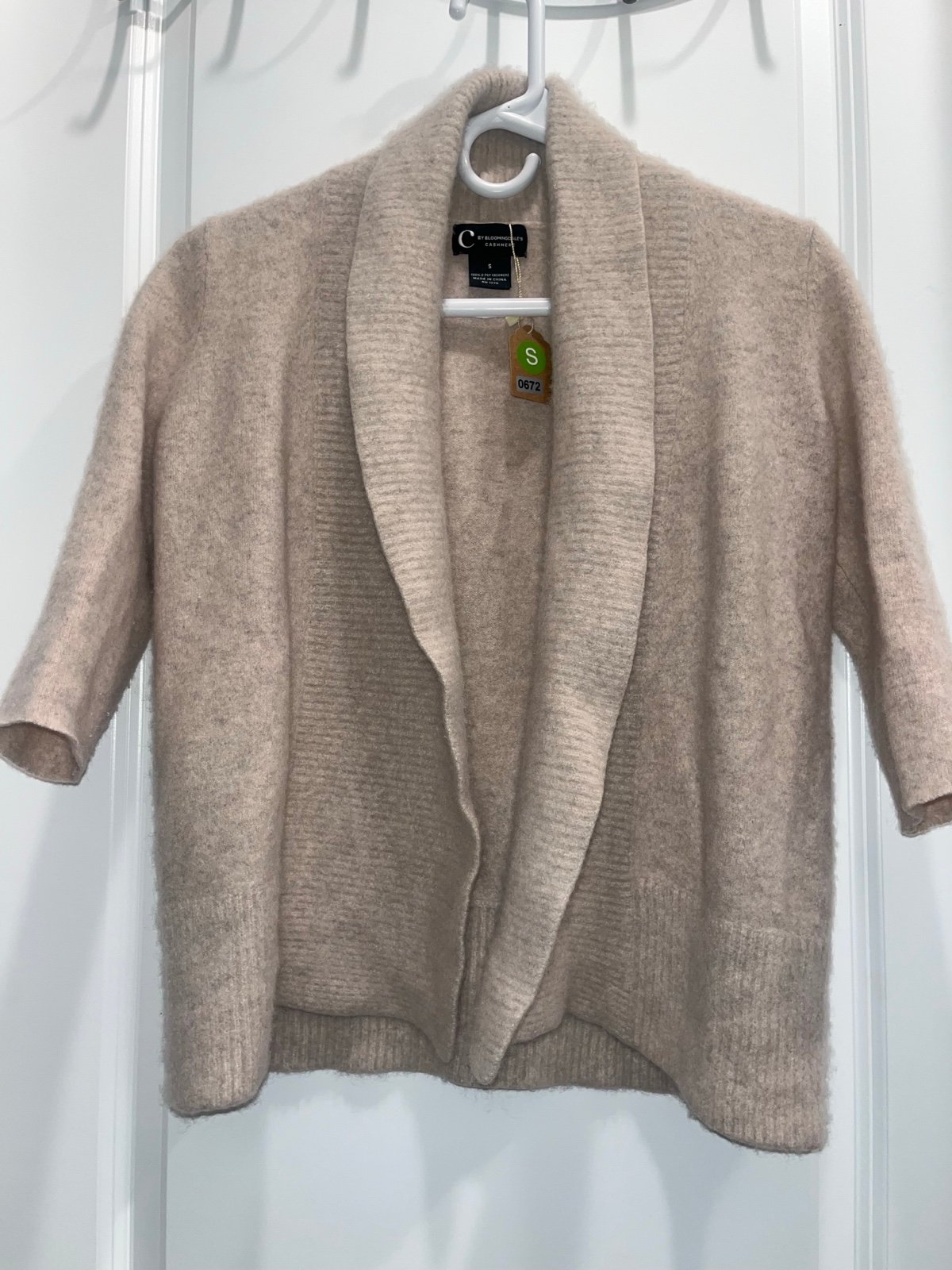 NWT C by Bloomingdale’s 2 ply cashmere cardigan sweater