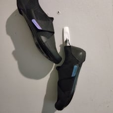 Bicycle shoes