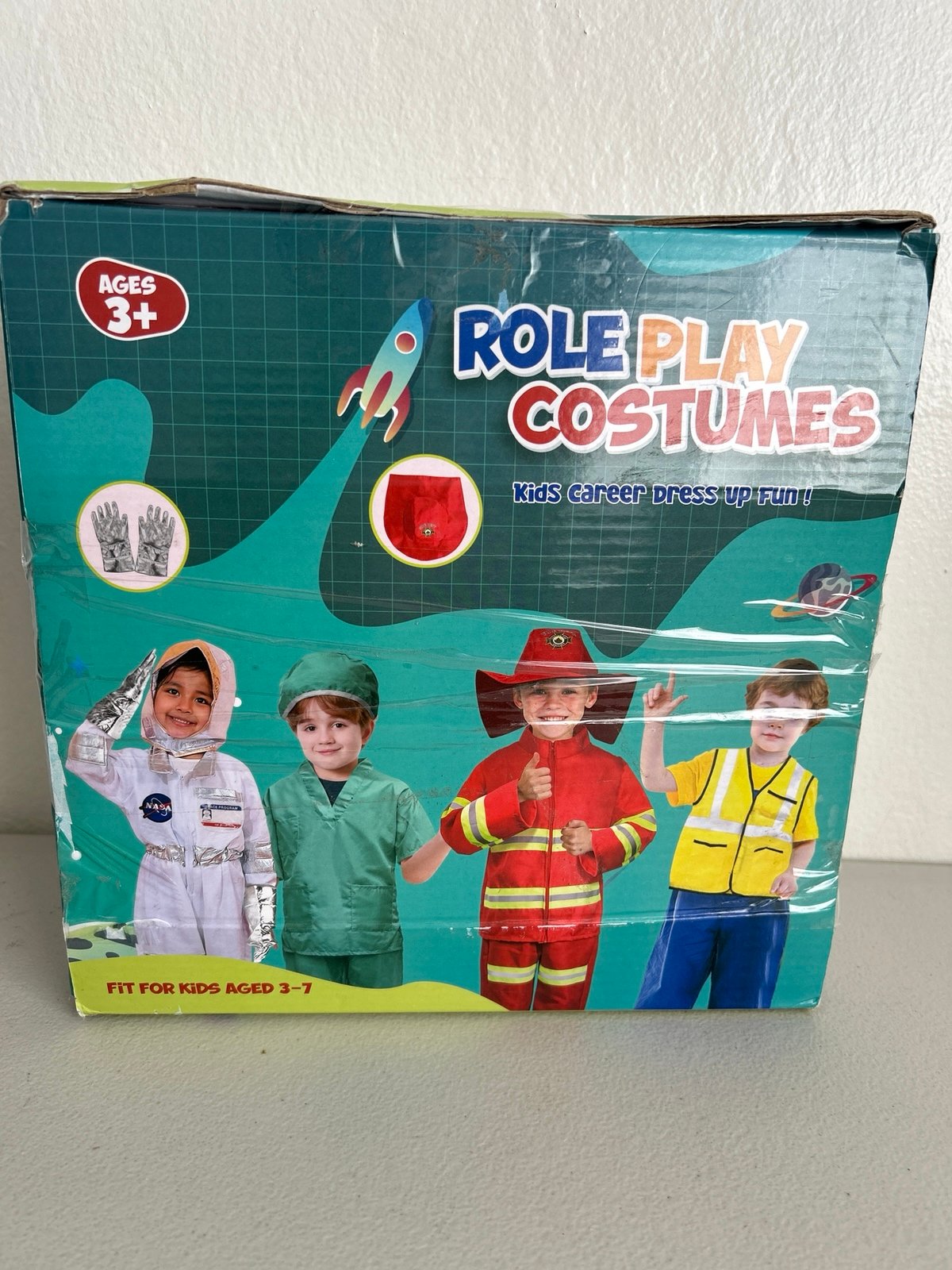 LOYO Kids Role Play Dress Up Clothes for 3-7 Years Old