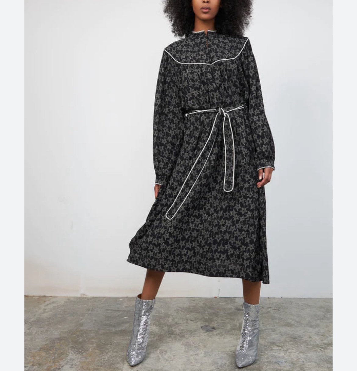 Stella Nova Nichella Black Star Maxi Dress Belted Size 34 US 2-4 NWOT New with