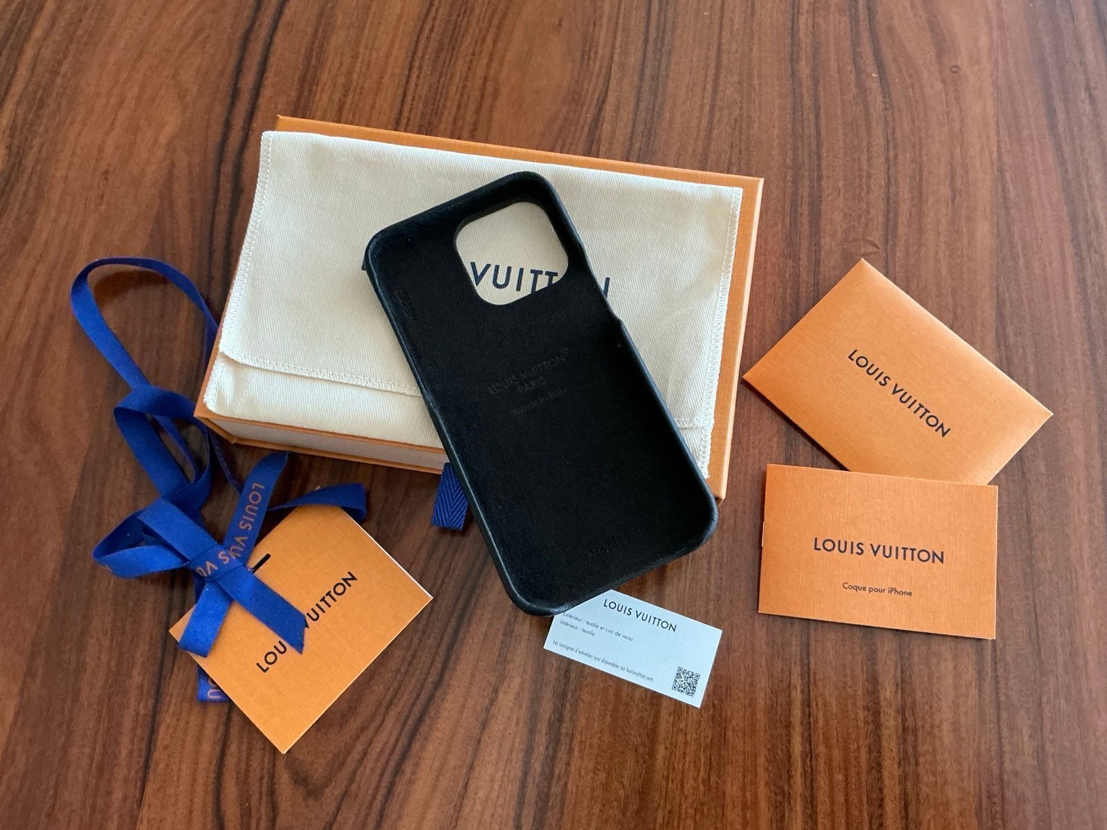 Louis Vuitton ☆ iphone 15 pro max case Box