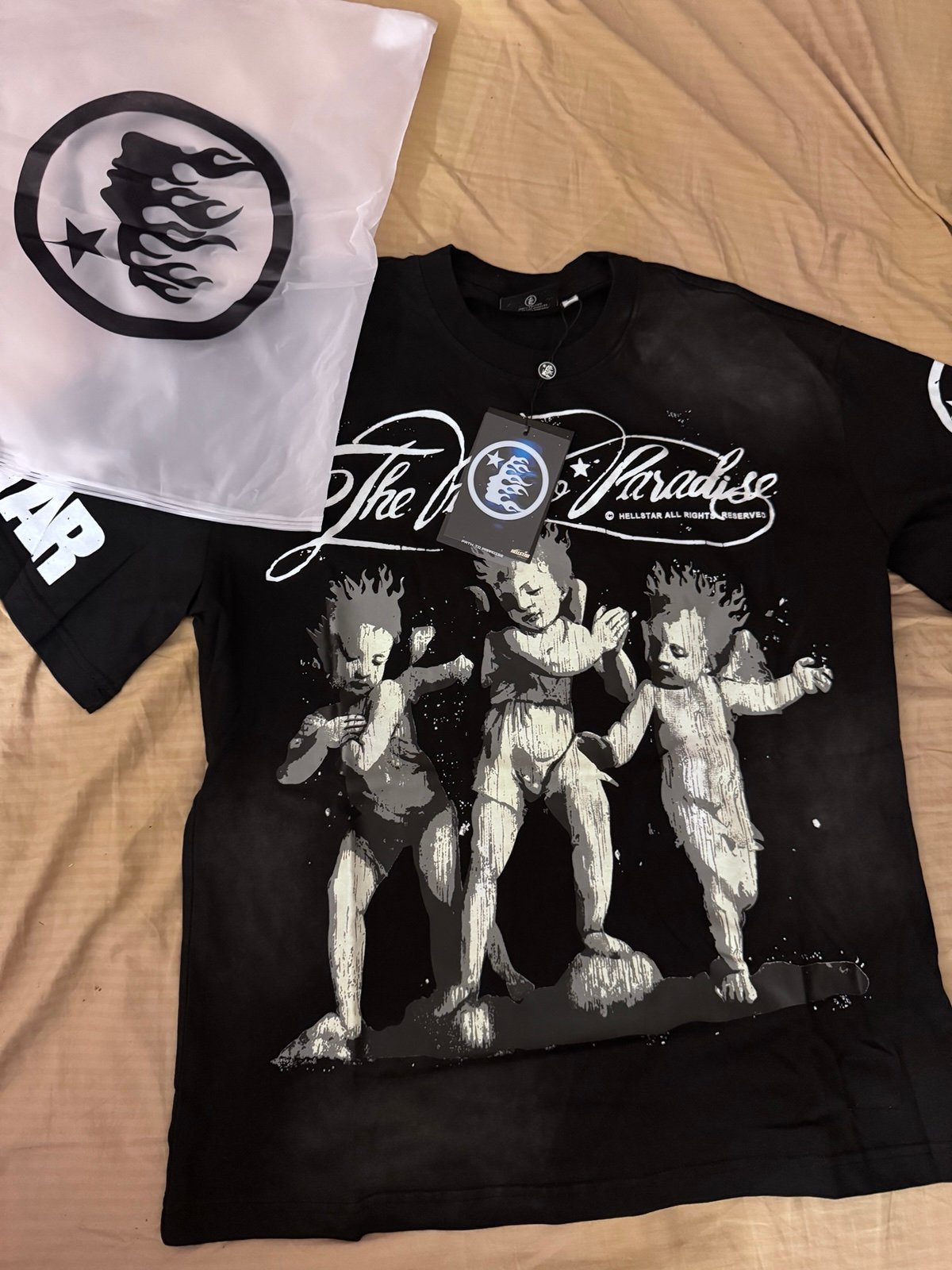 hellstar shirt black and white