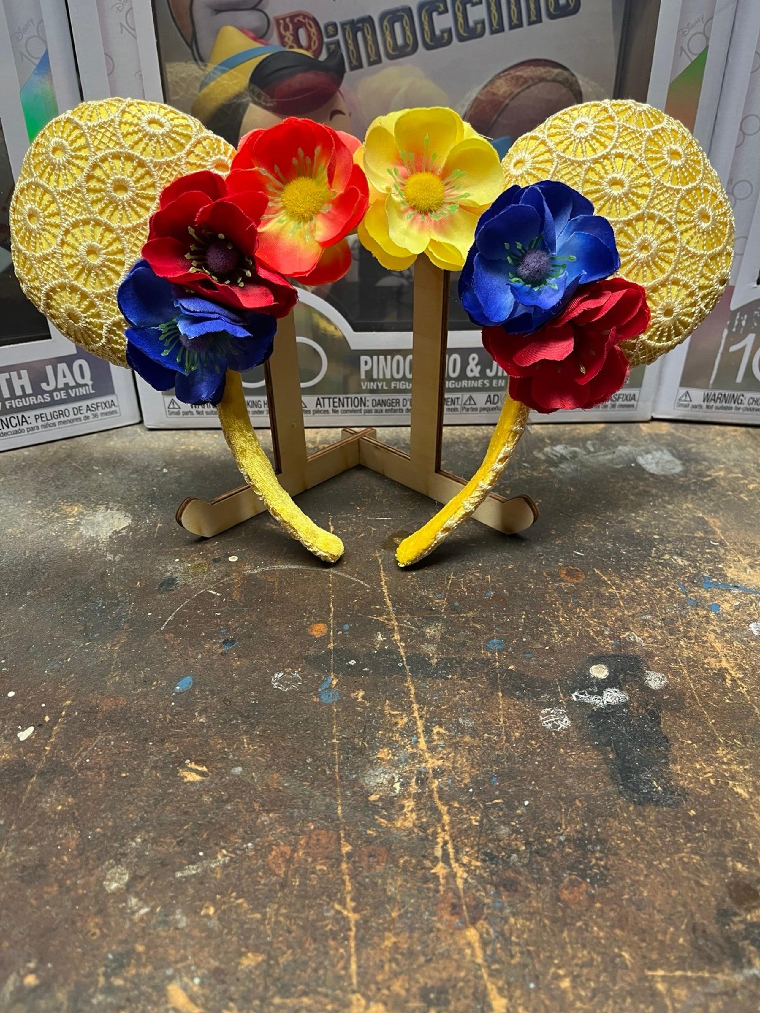 Hawaiian Minnie Mouse Ears