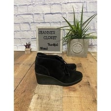 Clarks HAZEN CHARM Ankle Wedge Heel Chukka Booties Size 6