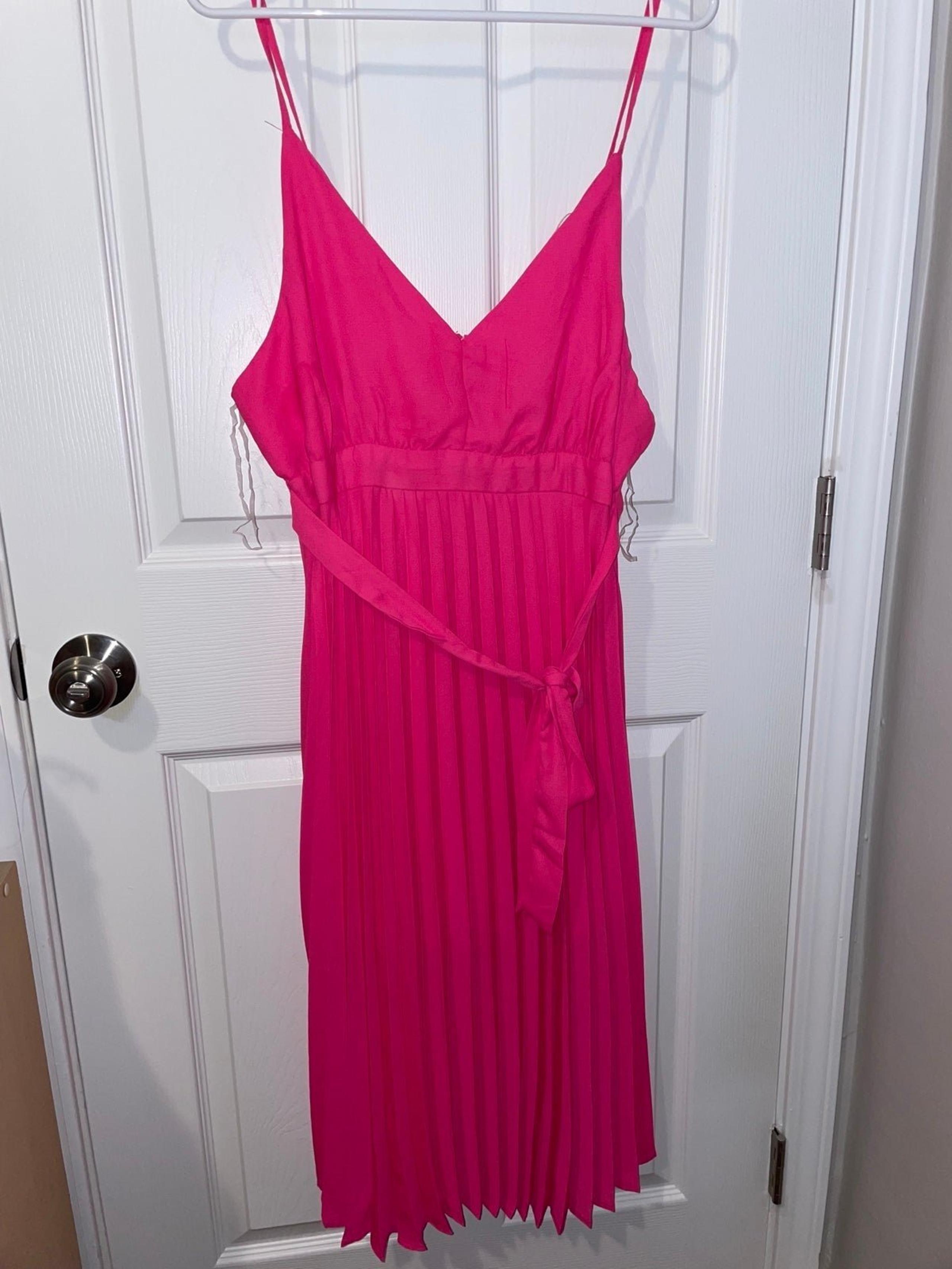 Jessica Simpson dress