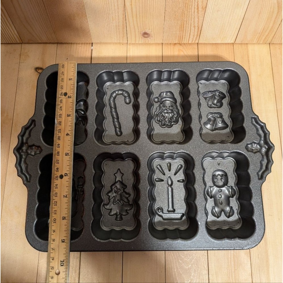 Nordic Ware Holiday-Themed Gray Baking Mold