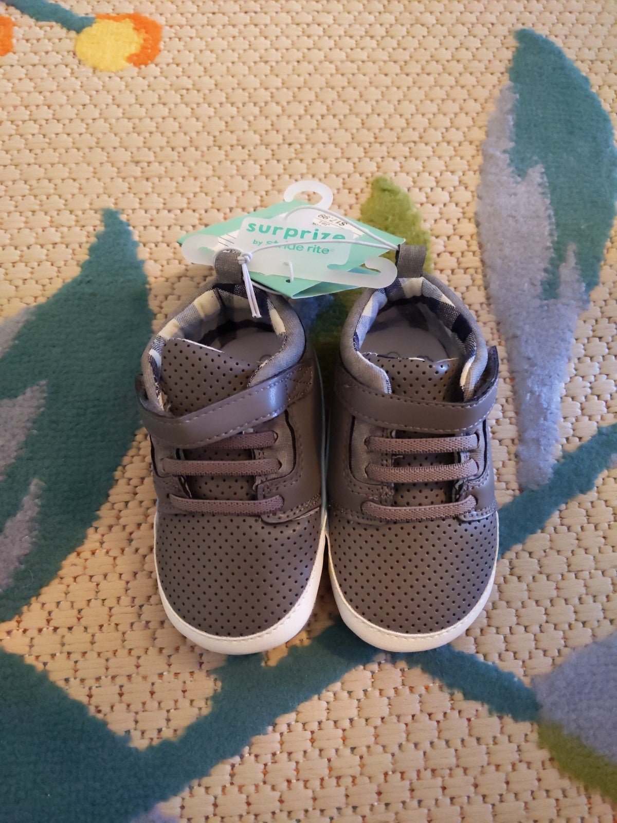 NWT Gray Surprize Shoes 12-18M