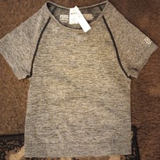 VS Pink crop top (S)