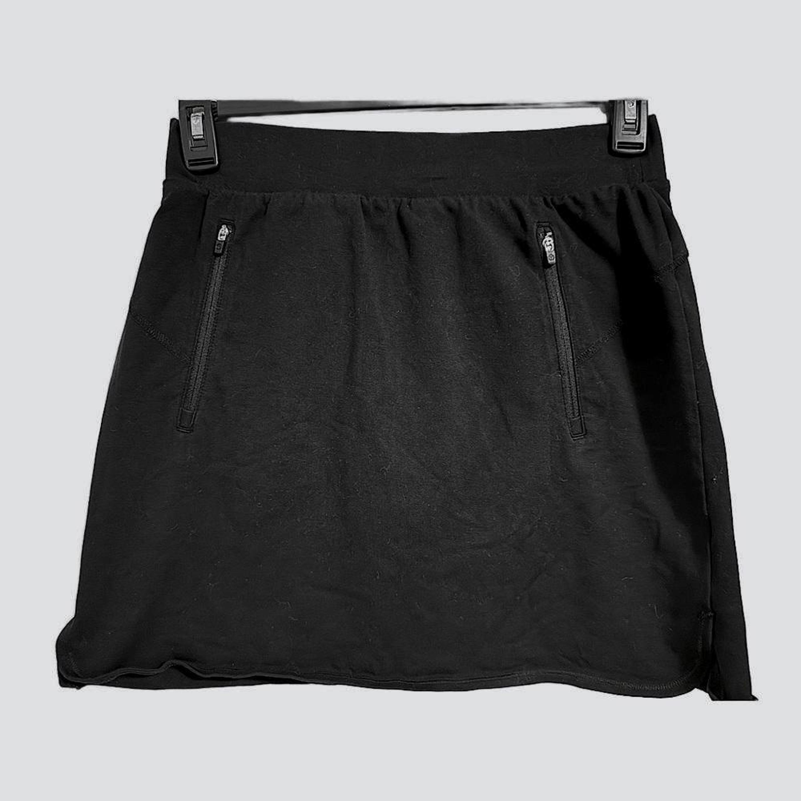 T by Talbots Skort Womens Medium Petite Black front Pockets Stretch Golf Tennis