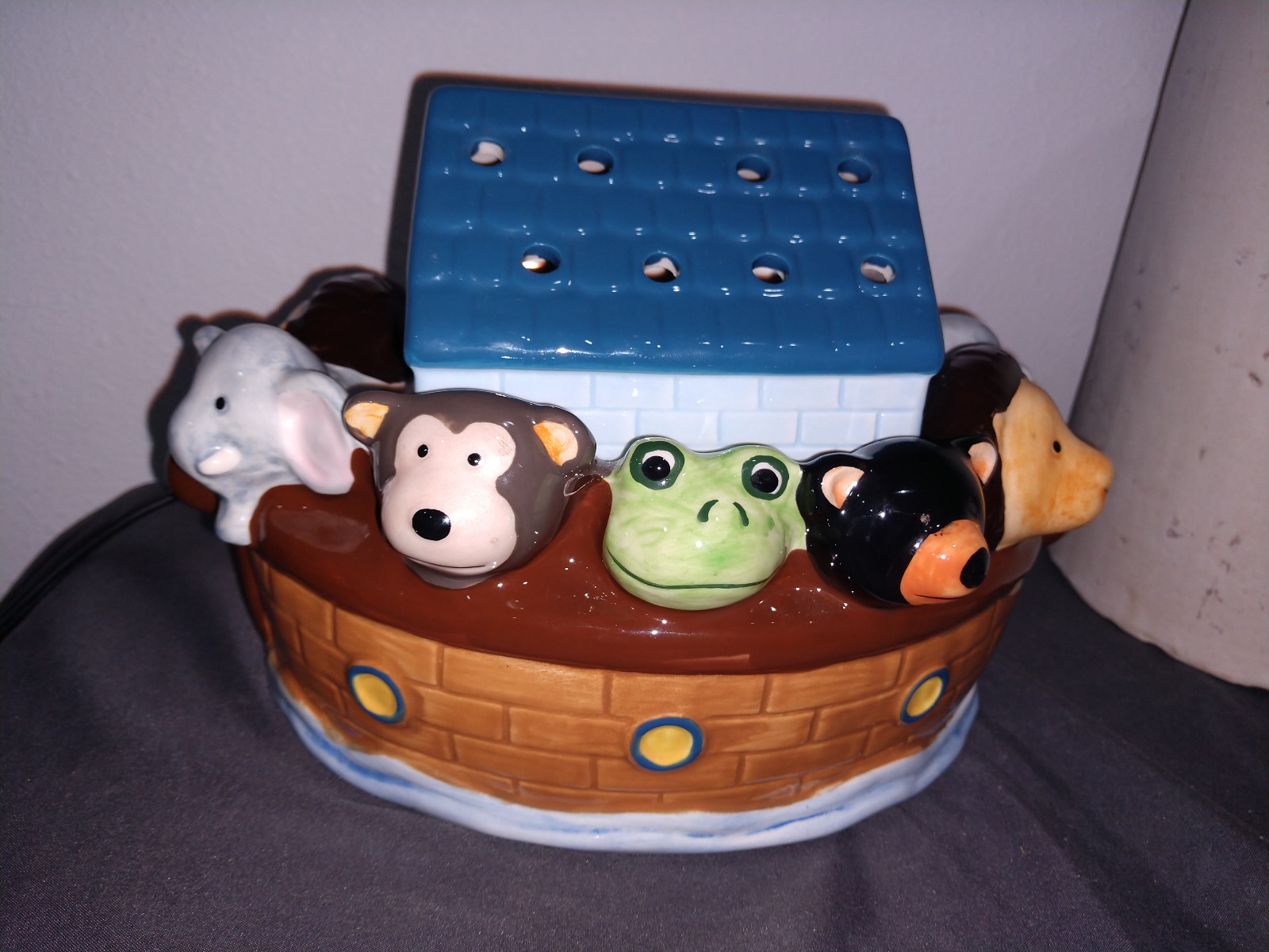 Noah's Ark Scentsy Warmer