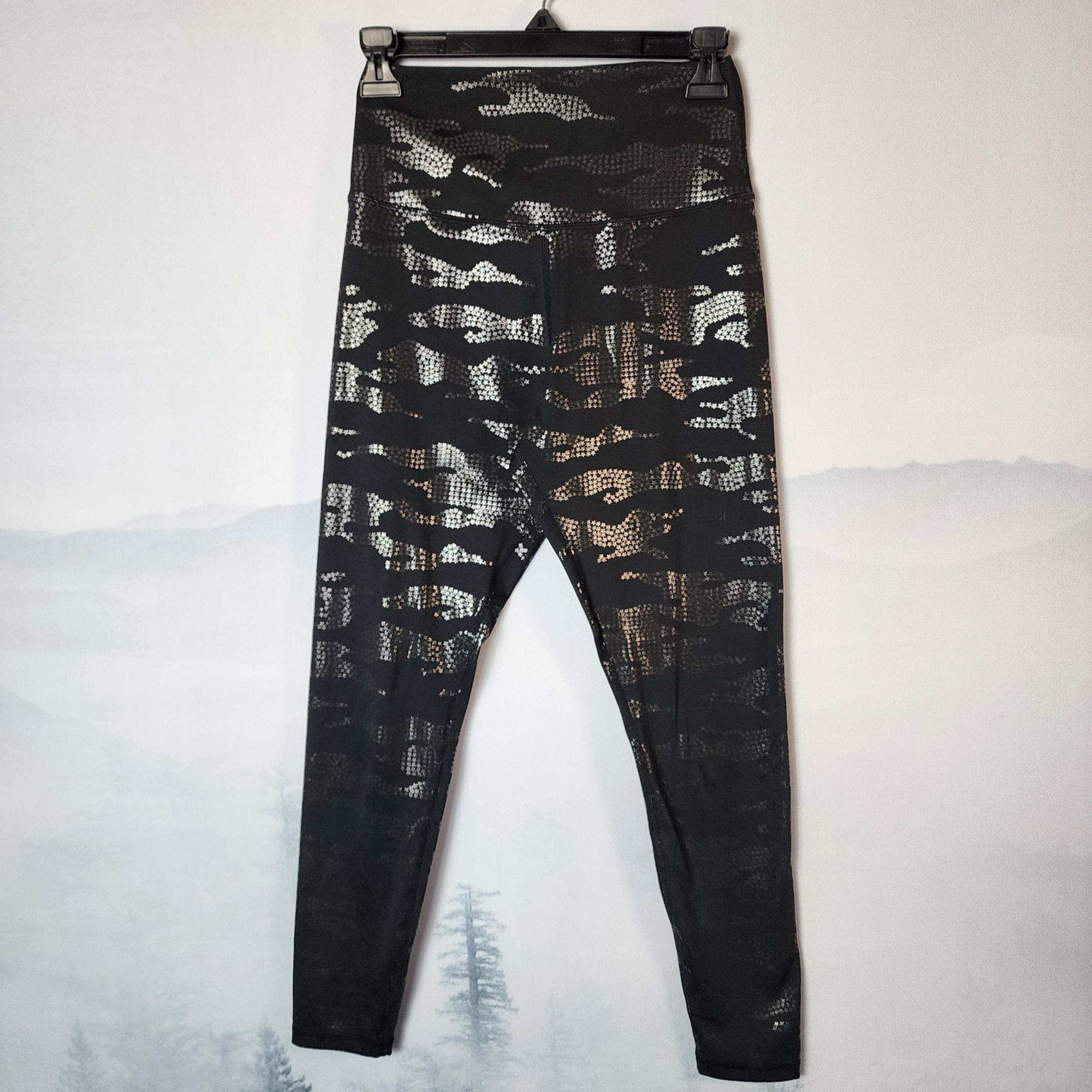 High Power II Silver Star Camo Athletic Leggings | Women's Small - Glyder