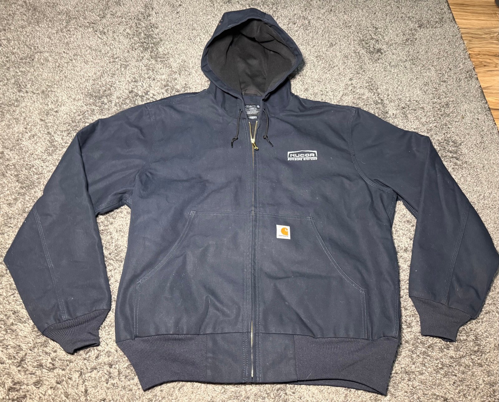 Carhartt Mens Work Jacket Dark Navy Blue Size Large Thermal Lined Loose Fit