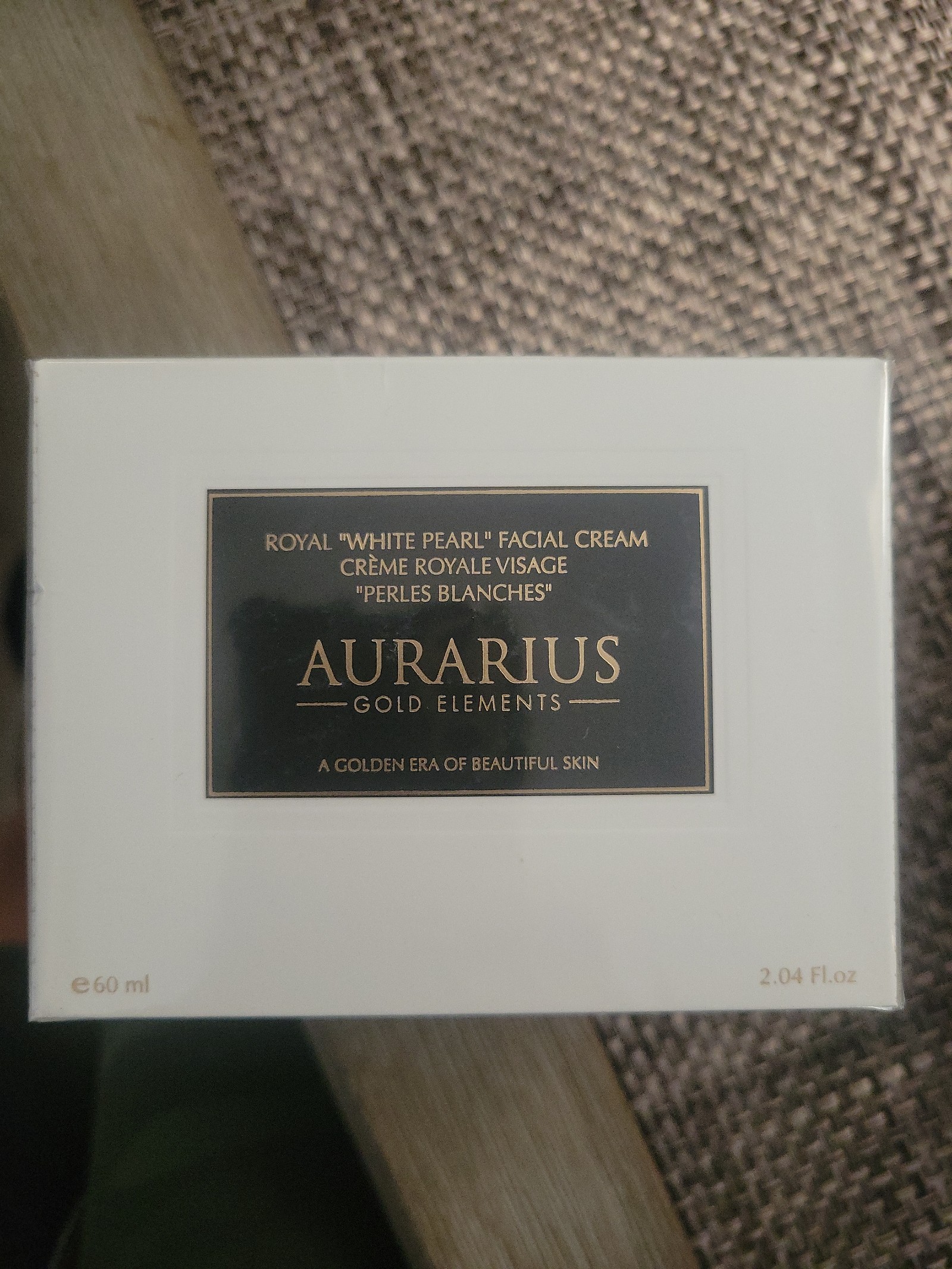 Aurarius royal white pearl face cream