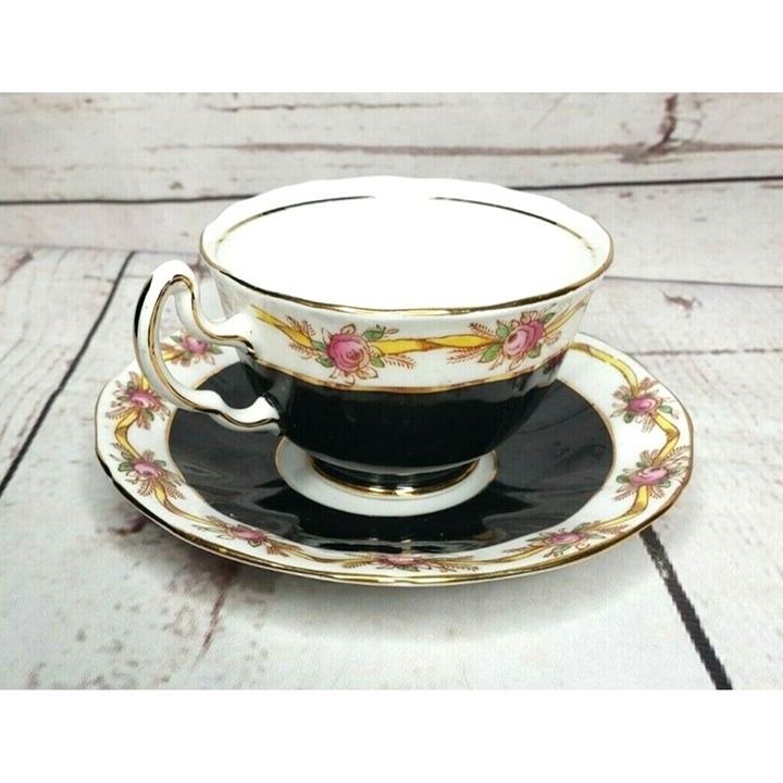 1789 Vintage Adderley Bone China Lawley England 295/B Black Gold Rose Teacup