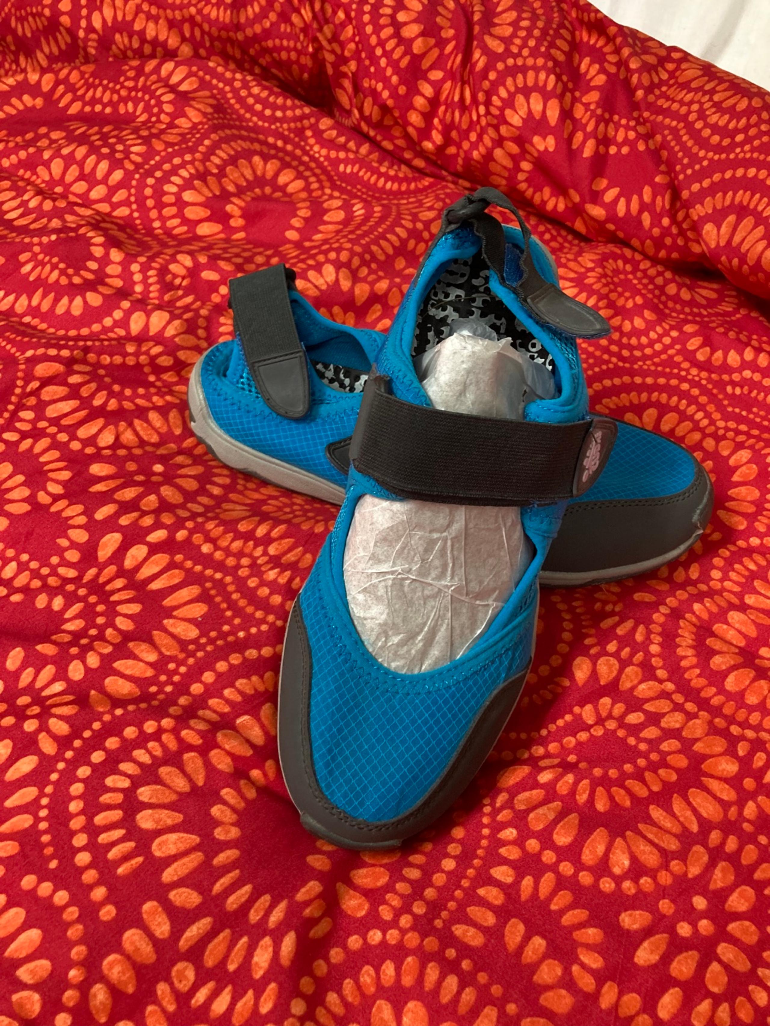 Cudas athletic MaryJanes, 9