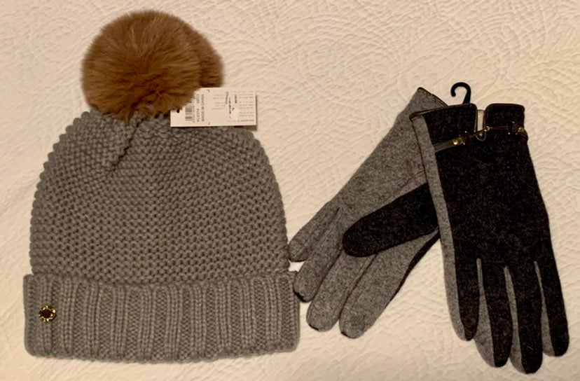 New winter cable knit hat and touchscreen gloves grey