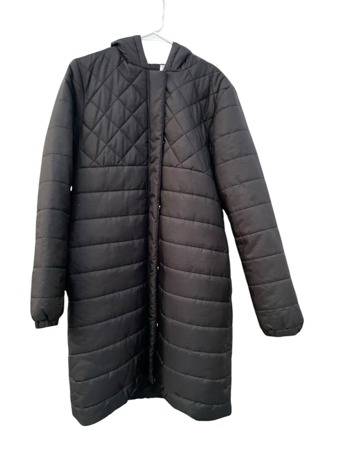 Fabletics Essential Long black Quilted Puffer Size Large Jacket / Parka