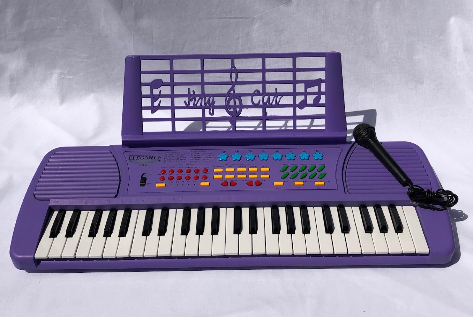 Digital piano keyboard