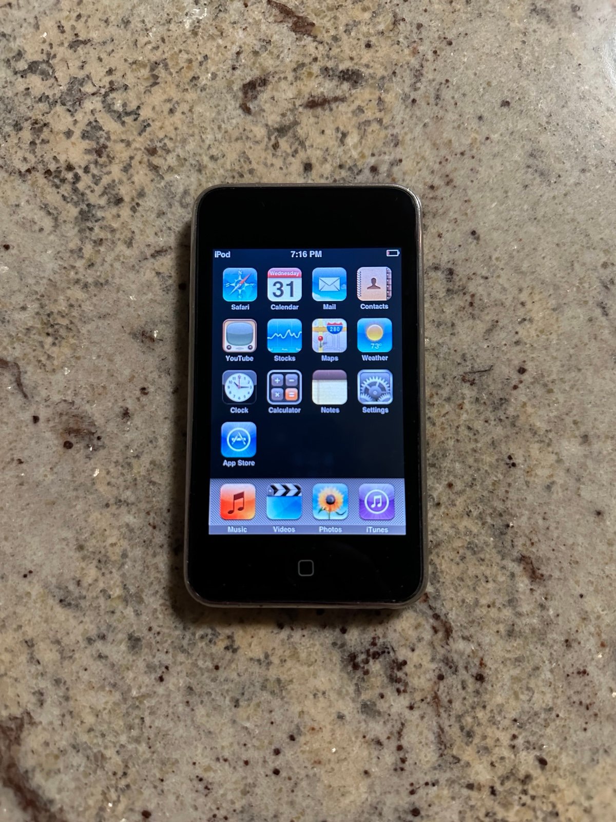 Apple iPod Touch 2nd Generation Black