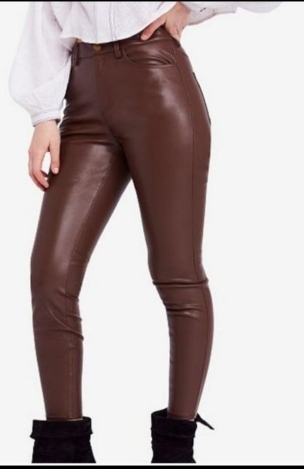 ♡ FREE PEOPLE Faux Leather Skinny NWT ( Tag Sz 27, runs Small like 25/26)