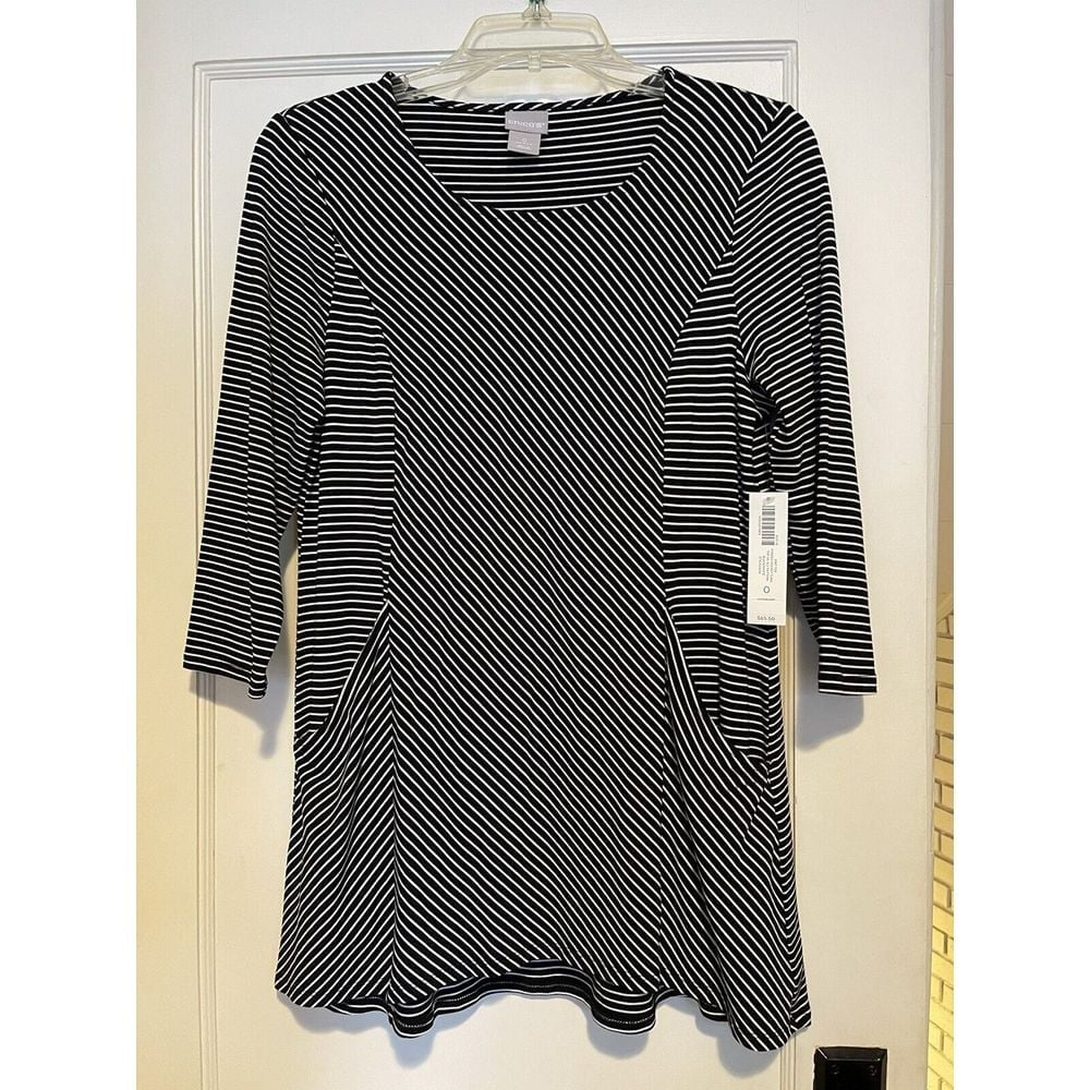 NEW Chicos Tunic Top, Size 0, Black & White Diagonal Stripes, Front Pockets NWT