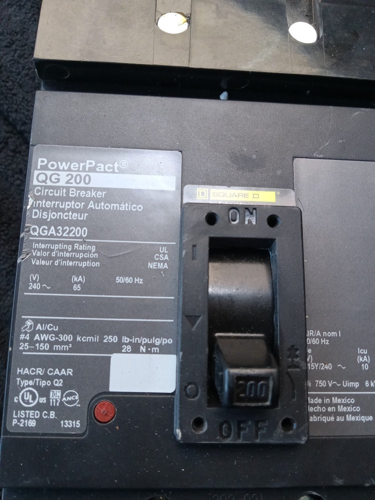 Sqaure D power pact qga32200