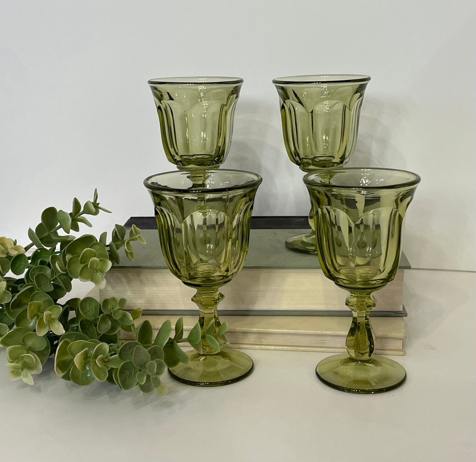 Vintage Williamburg 1970’s Imperial Wine Glasses