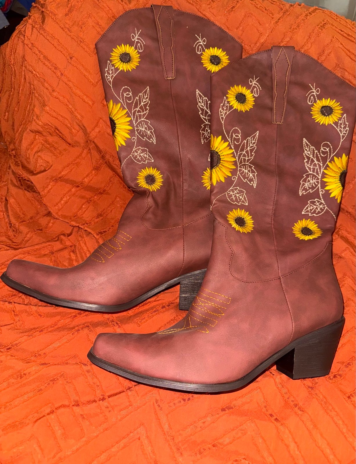 Sz 10 Cowboy Boots Wine Red