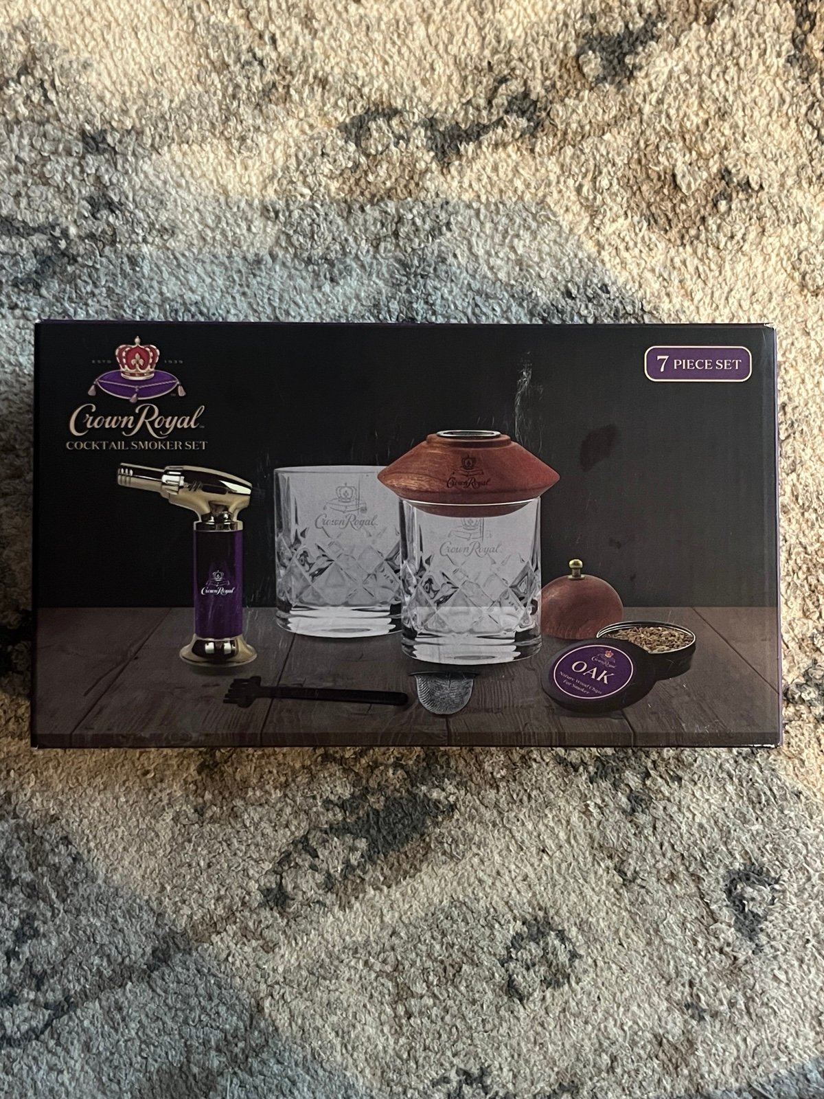 Crown Royal Smoker 7 piece Cocktail Set New