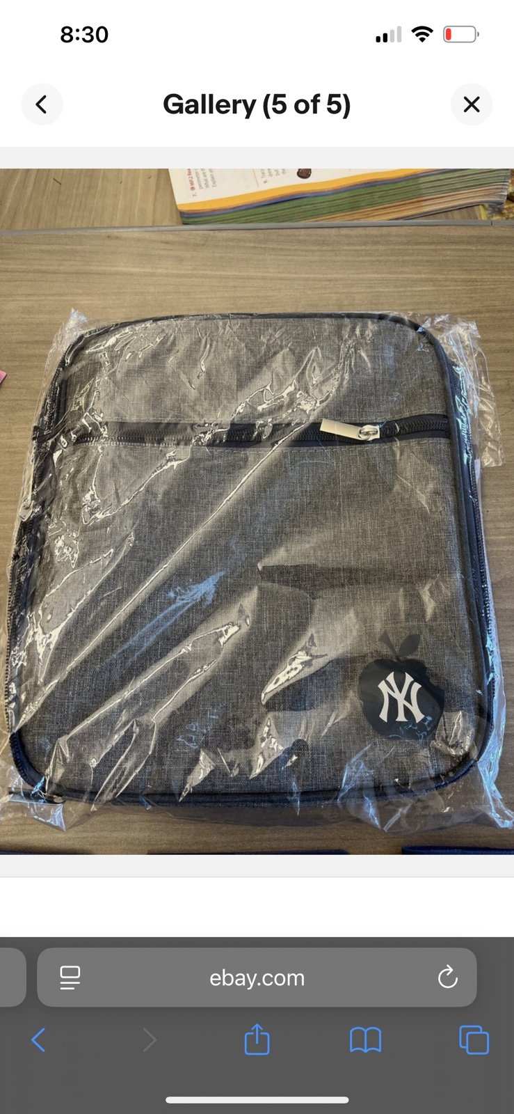 Yankee lunch box and holder