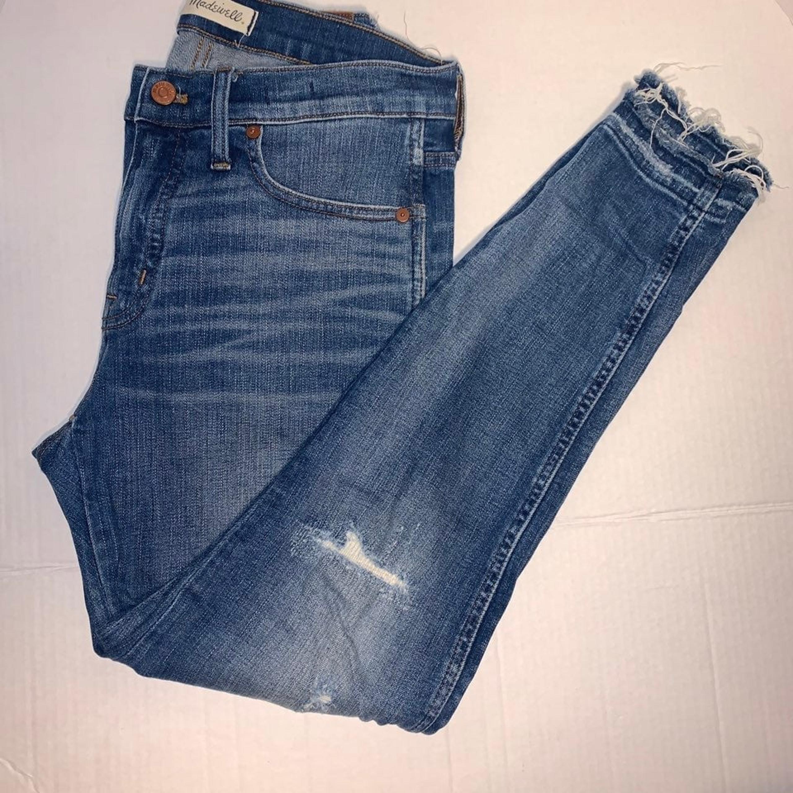 Reserved for tootiefruitie618 Madewell Women's Skinny Distressed Jeans Size 30