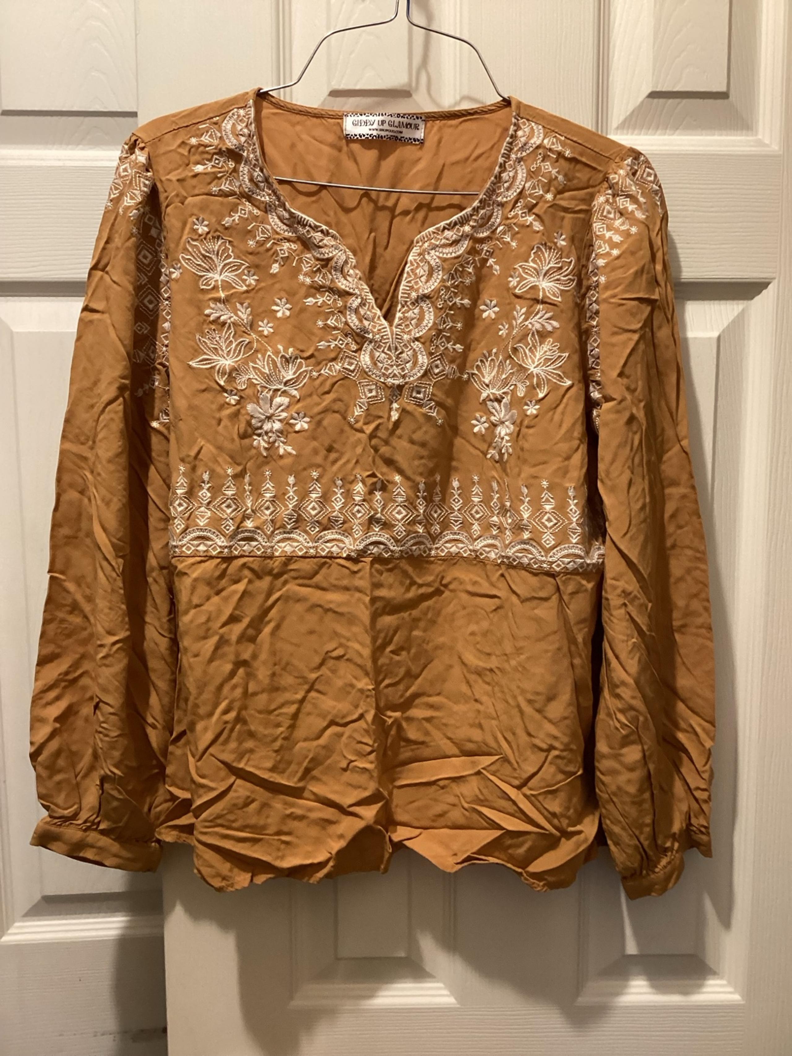 Blouse by giddyup, glamour, size medium