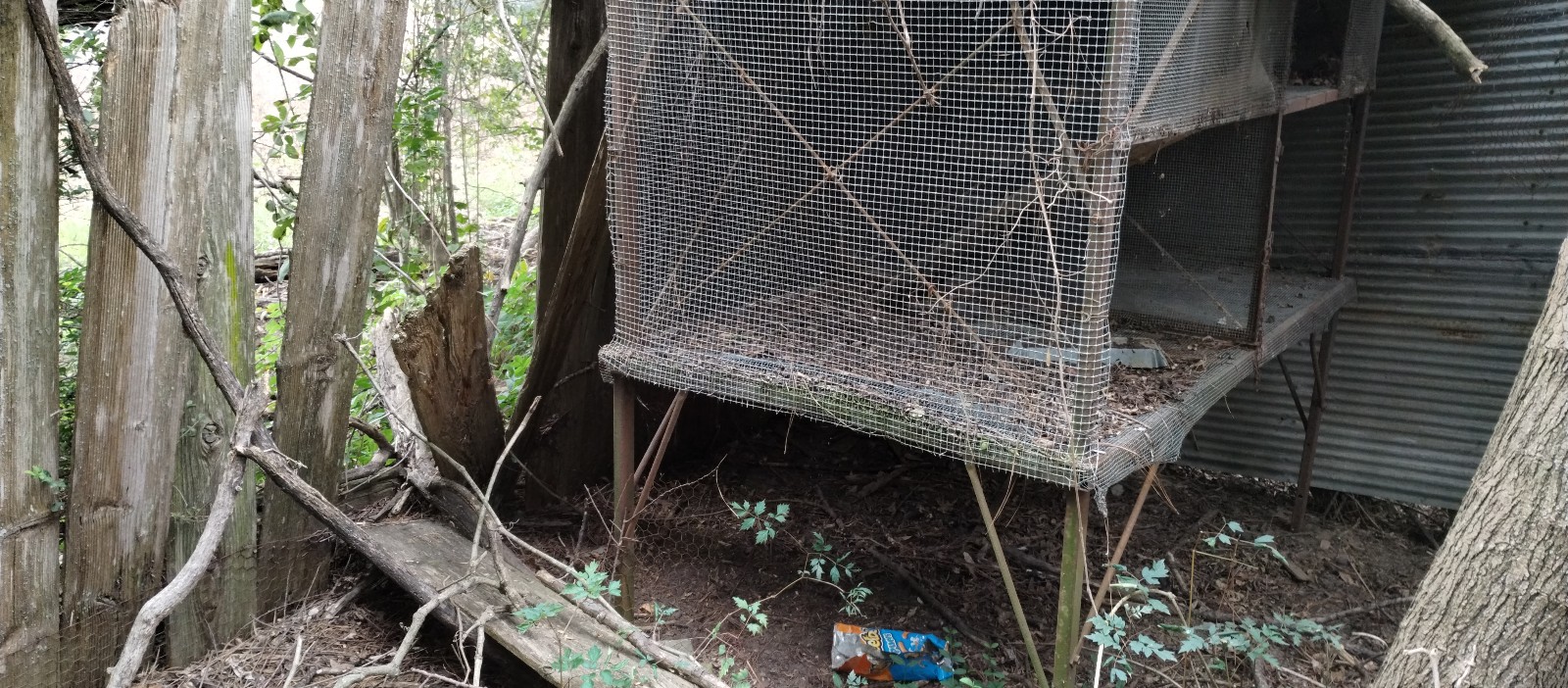 animal enclosure