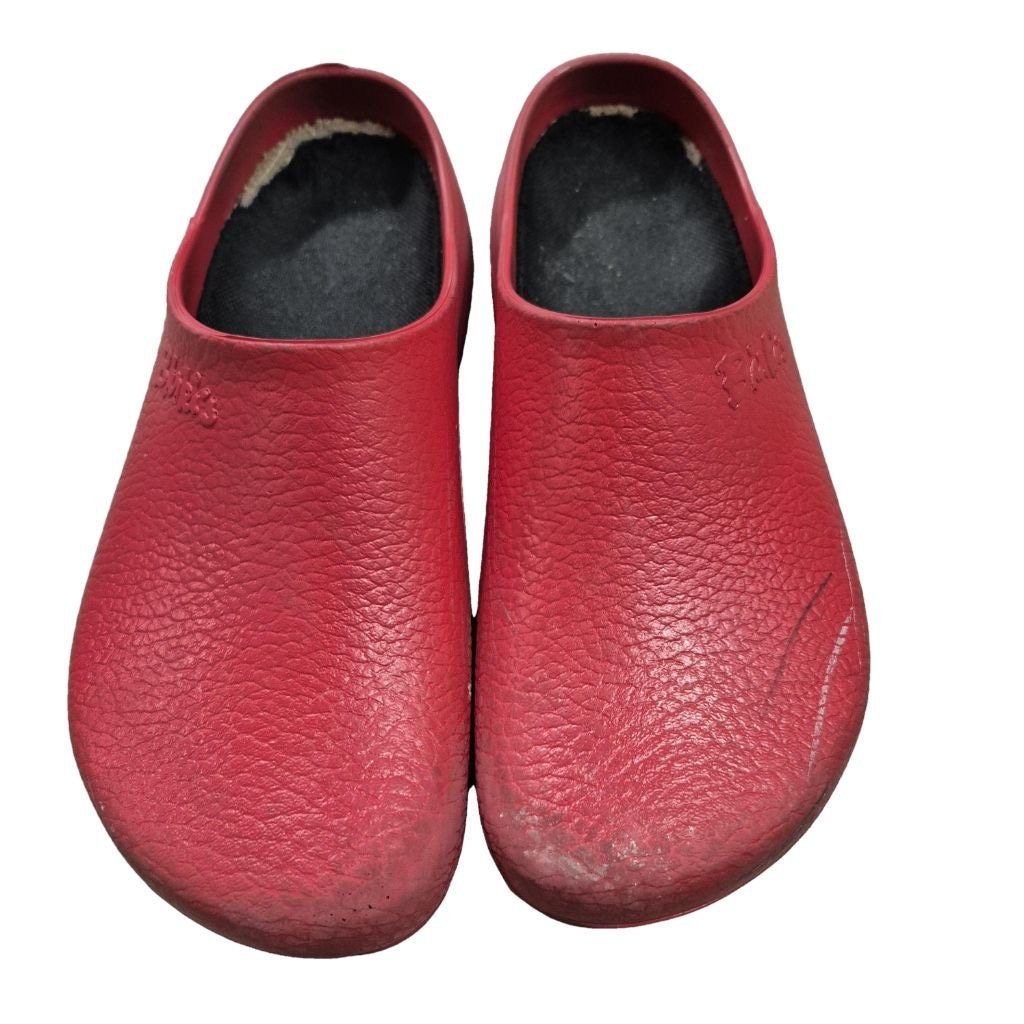Men's Birkenstock Clogs Size M10 Red