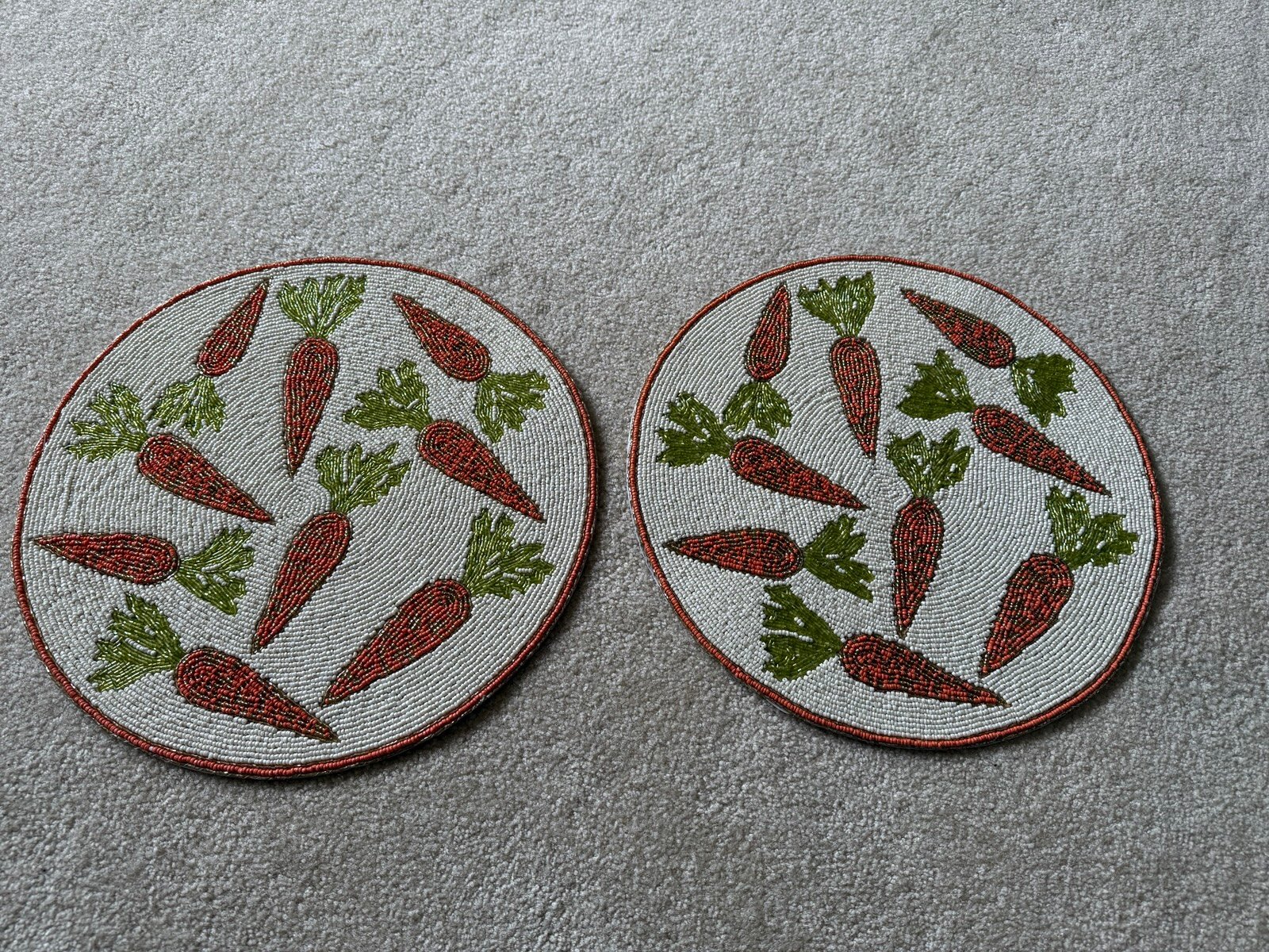 Beaded placemats carrots Easter