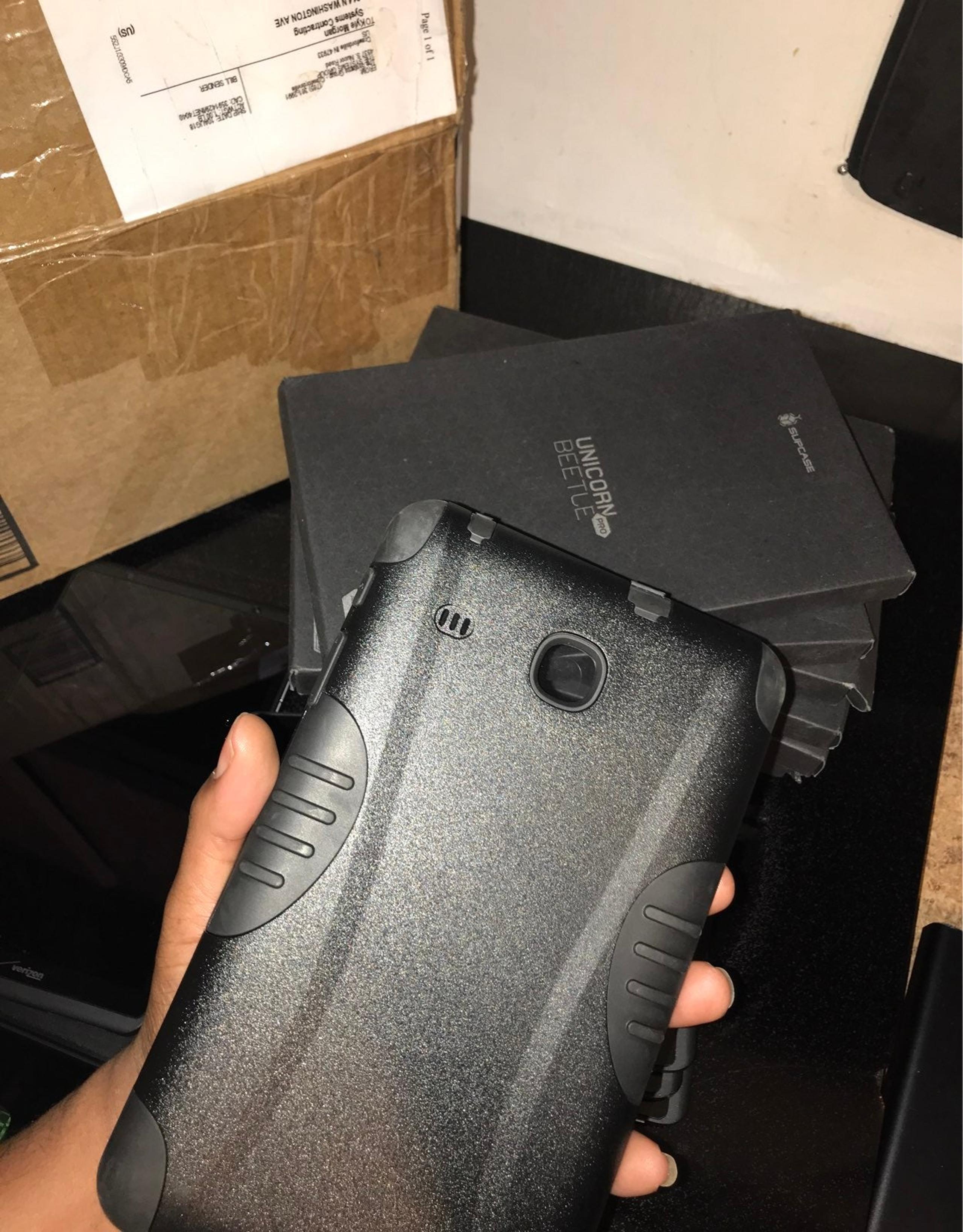 7"x9.75 Galaxy tablet protector case