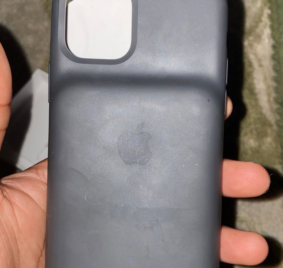 Apple iPhone 11 Pro Smart Battery Case