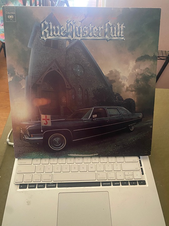 Blue Oyster Cult *On Your Feet Or On Your Knees *2 LP record *NM/VG+ *1975 *ROCK
