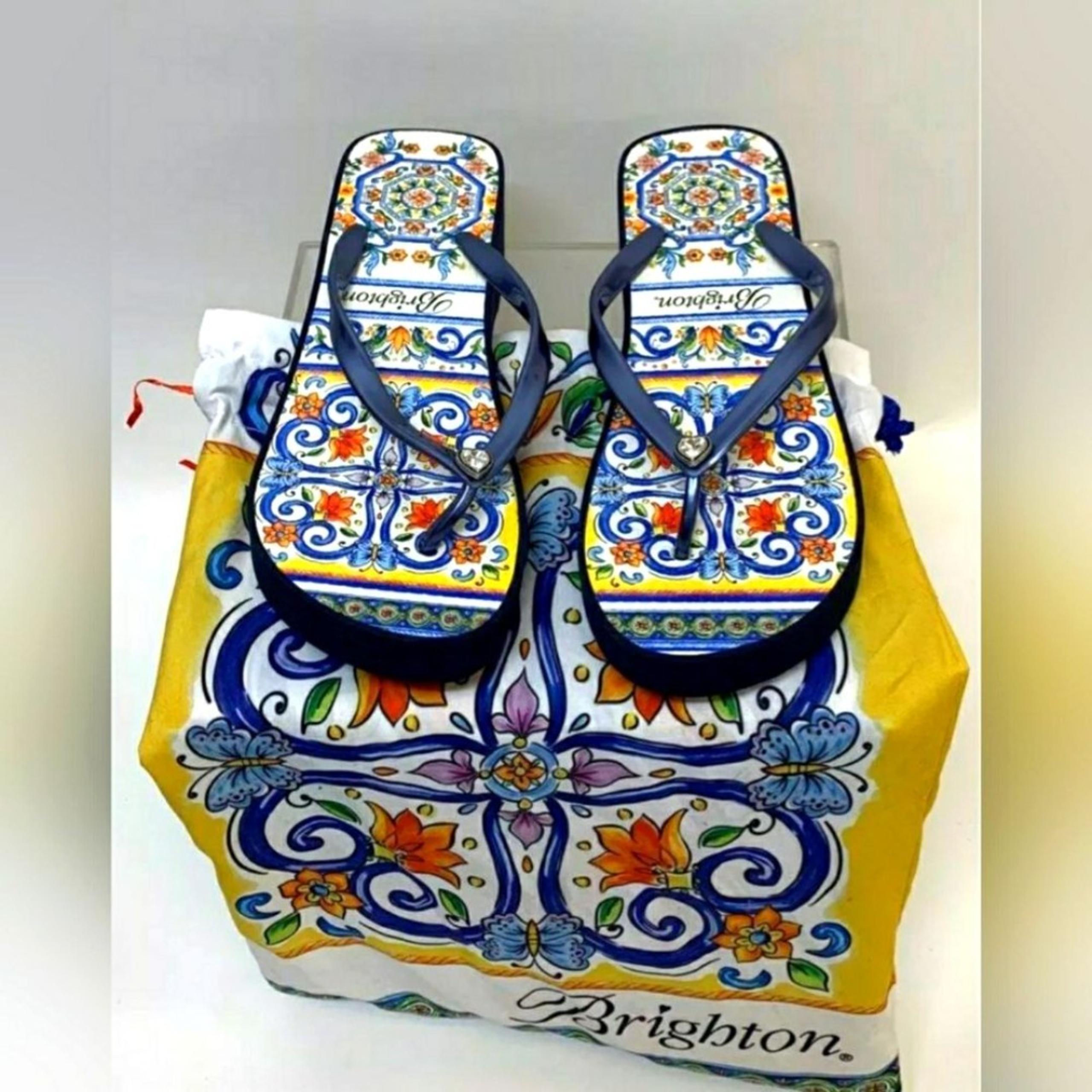 NEW Brighton Women's Blue Slides Sandals Thong Flip Flop Sandals - Size 7