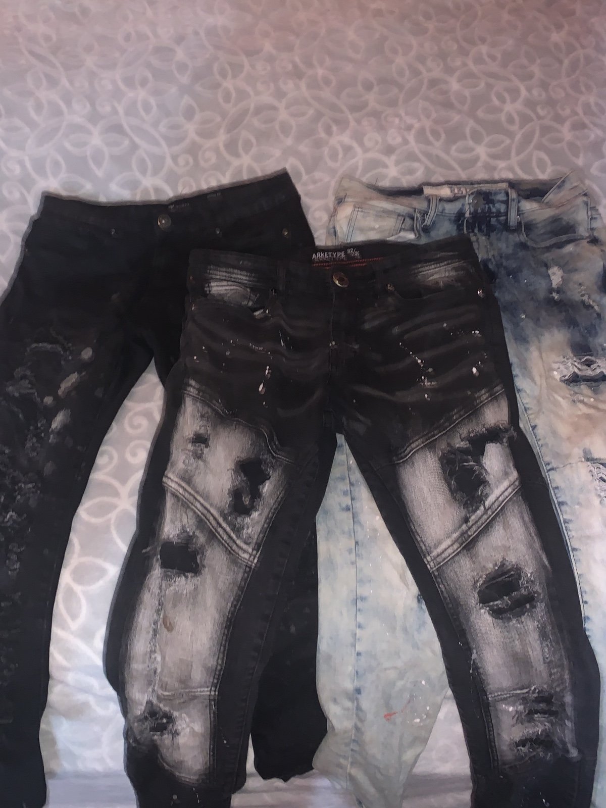 Skinny jeans