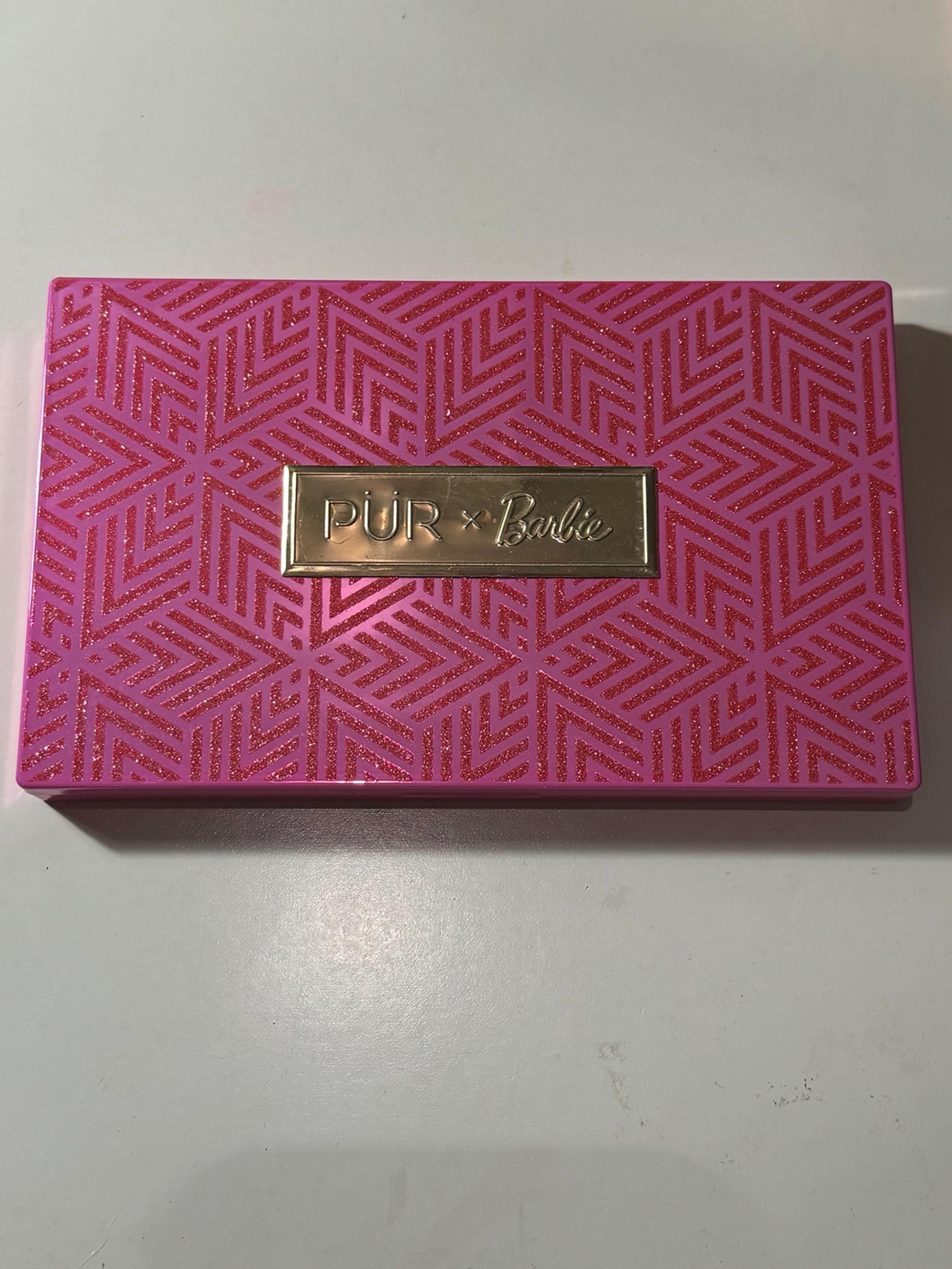 pur x Barbie eyeshadow palette