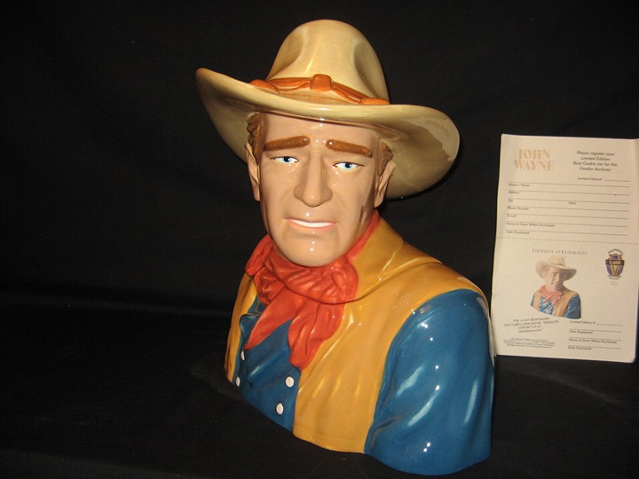 RARE 2005 VANDOR LIMITED EDITION JOHN WAYNE BUST COOKIE JAR RETIRED 1841/3500