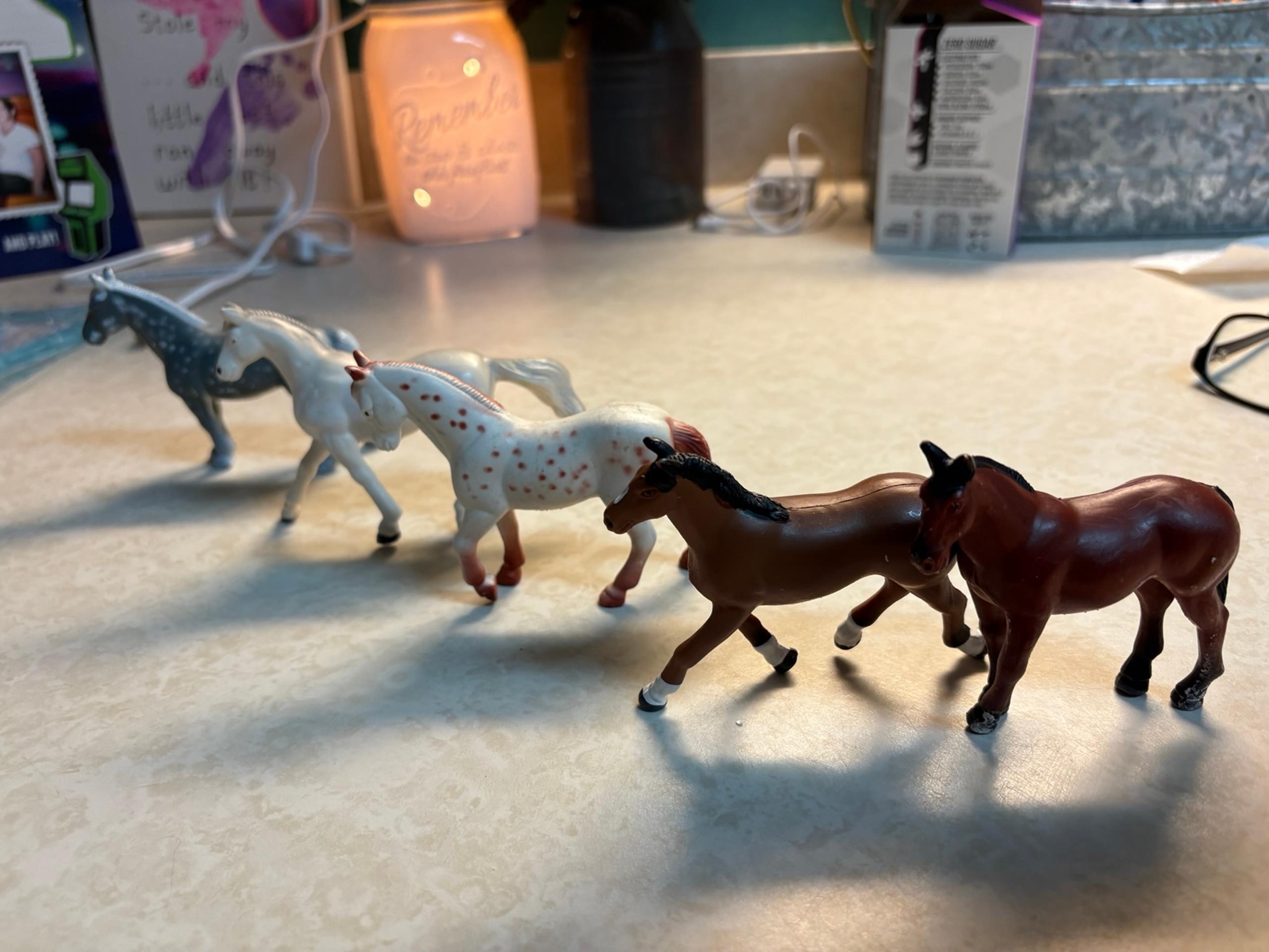 Lot of funrise toys horse 1988