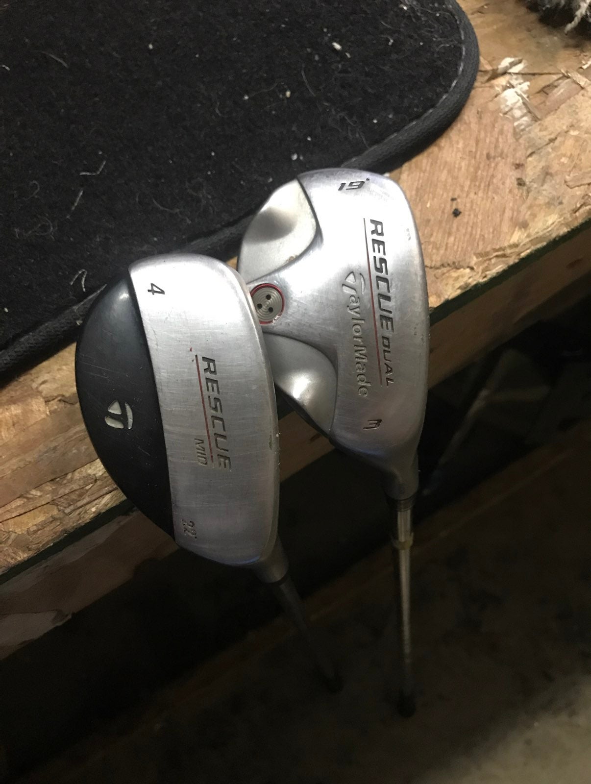TaylorMade Rescue Mid 3 4 Hybrid RH
