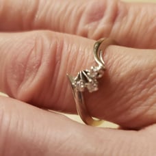 14k solid gold diamond ring