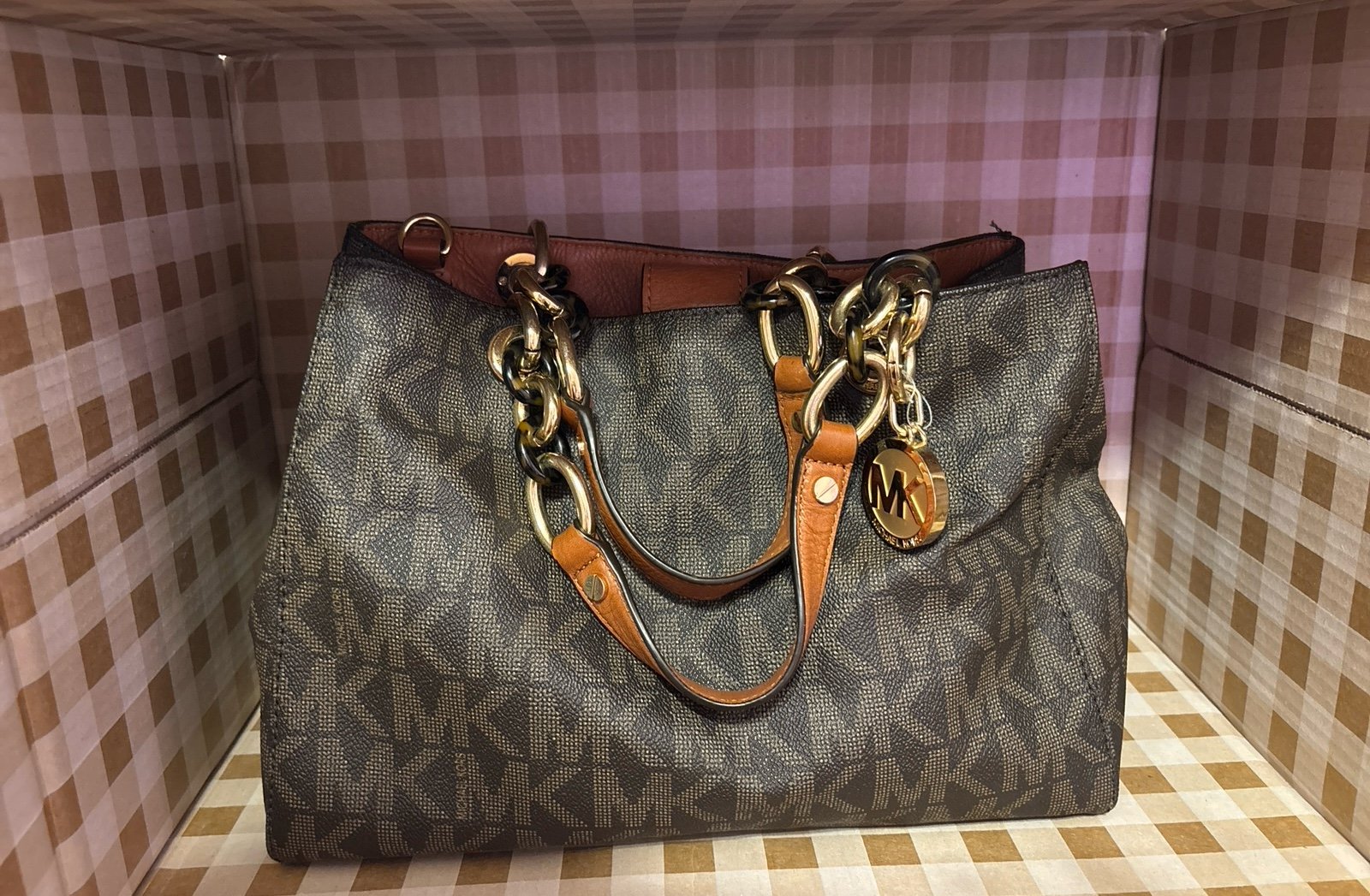 Michael Kors purse