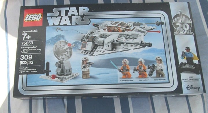 LEGO Star Wars: Snowspeeder – 20th Anniversary Edition